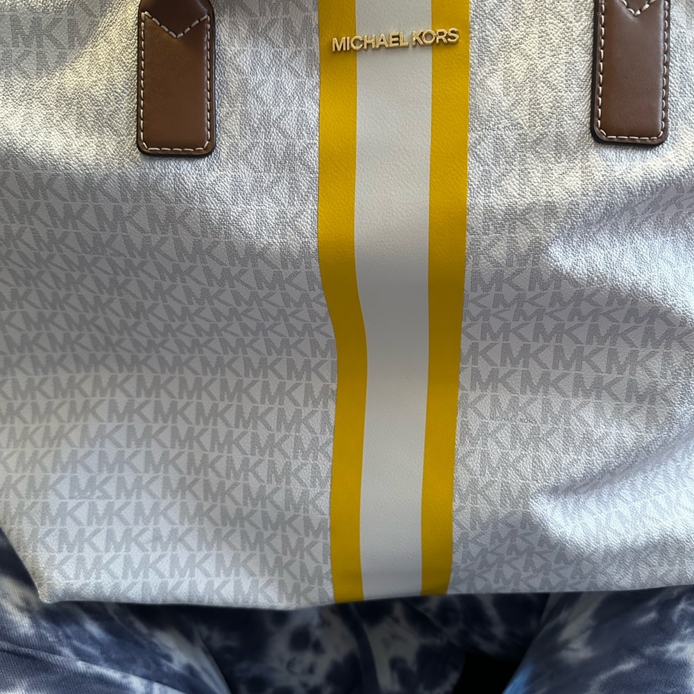 Michael Kors Gray and Yellow Jet Setter tote